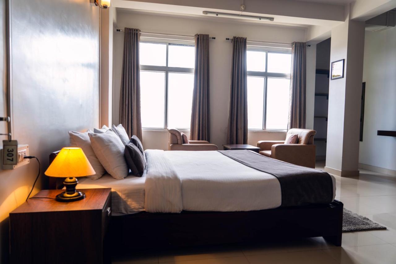 Hotel Ariel Kohima Bagian luar foto
